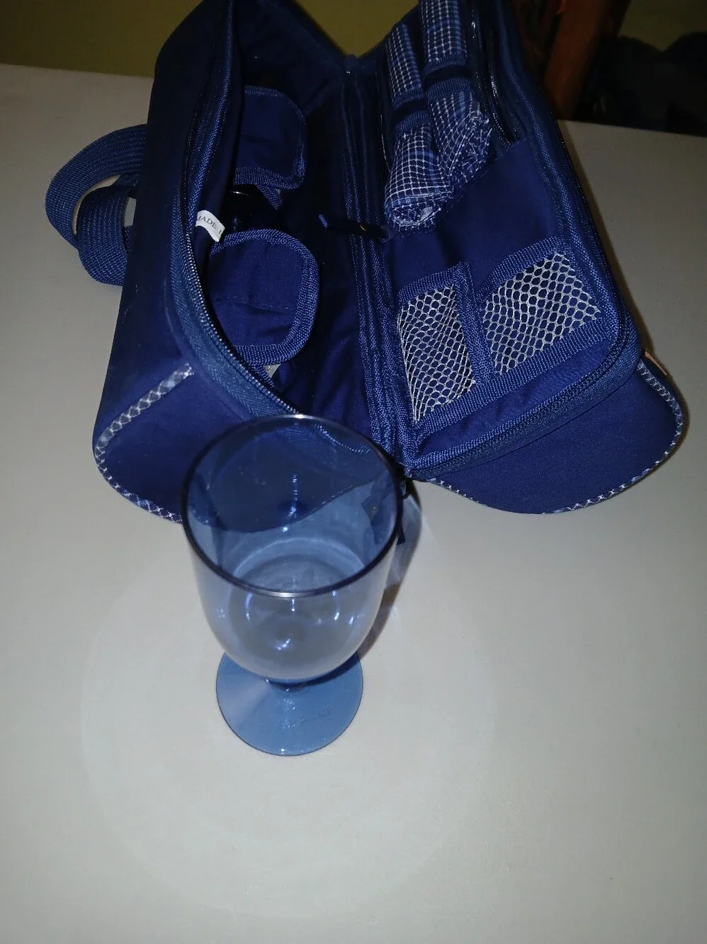 Eddie Bauer Insulated Wine 1 Bottle Carry Travel Case Pouch Picnic Tailgate